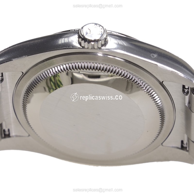 Rolex OYSTER PERPETUAL Replica - Automatic - Steel Case, Black Dial on Silver Strap - View 4