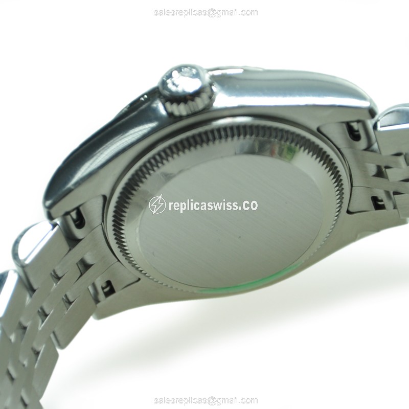Rolex Lady Datejust Replica - Automatic | Silver Dial | Steel Clasp & Strap - View 4