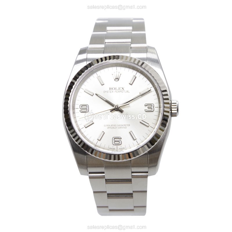 Rolex OYSTER PERPETUAL Replica - Automatic - 18kt White Gold & Steel - Silver Dial - View 2