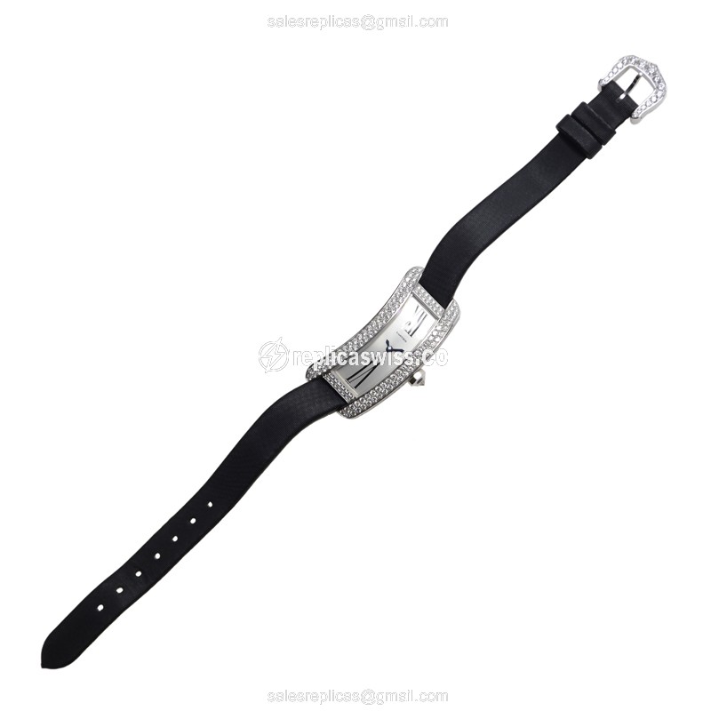 Cartier WJ300950 TANK Quartz - 18kt White Gold - Diamond - Silver Dial - Black Buckle Strap - View 2