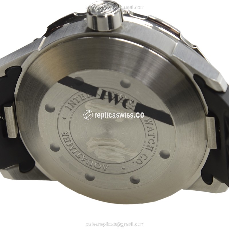 IWC AQUATIMER Replica - Automatic - Stainless Steel - White Dial - Black Rubber Strap - View 4