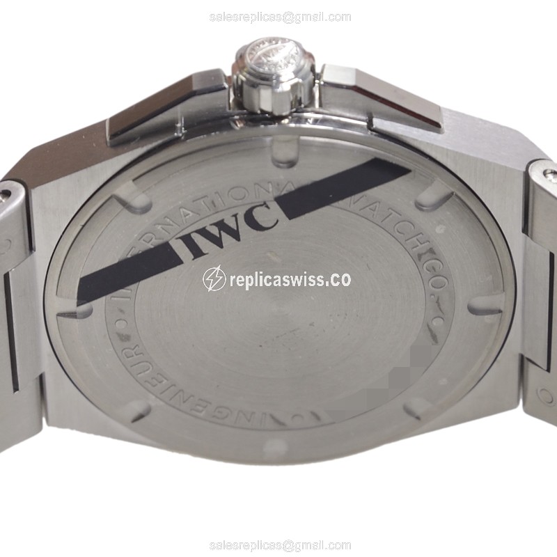 IWC Ingenieur Replica - Automatic - Stainless Steel - White Dial - Silver Steel Bracelet - View 4