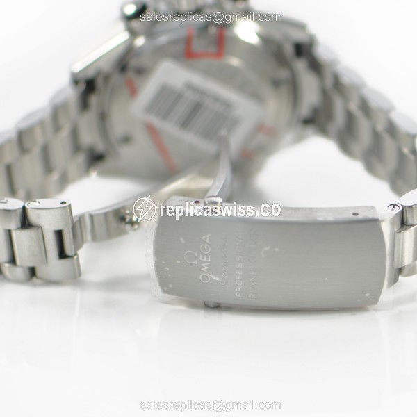 Omega Seamaster Replica - Automatic - Stainless Steel - Black Dial - Silver Clasp - View 4