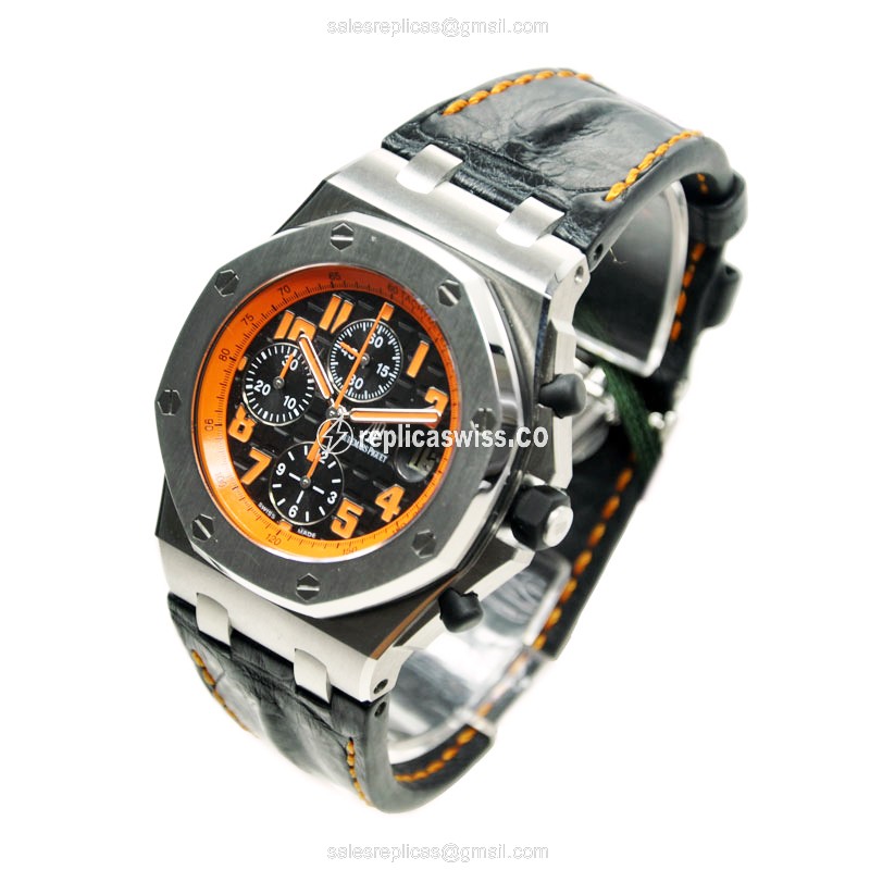 Automatic Rolex ROYAL OAK OFFSHORE - Black Dial - Stainless Steel Case - Black Alligator Strap - View 3
