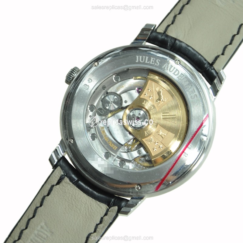 Audemars Piguet 15171BC.ZZ.A002CR.01 Classic - Auto - 18kt White Gold - Diamond - Silver Dial - Black Alligator Strap - View 3