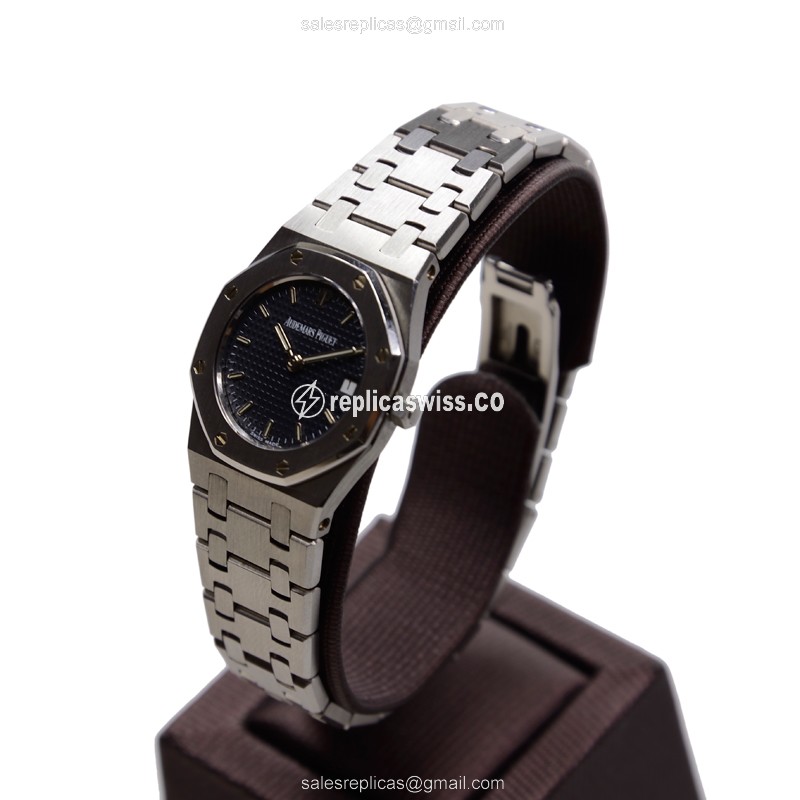 Audemars Piguet ROYAL OAK Quartz - Black Dial - Steel Case - Silver Strap - View 3