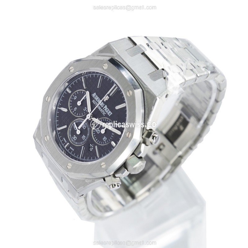 Audemars Piguet ROYAL OAK Replica - Automatic - Steel Case - Black Dial - Silver Strap - Clasp - View 3