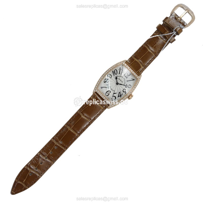 Franck Muller 2852 QZ D 1R Master - Quartz - 18kt Rose Gold - Diamonds - Silver Dial - View 2