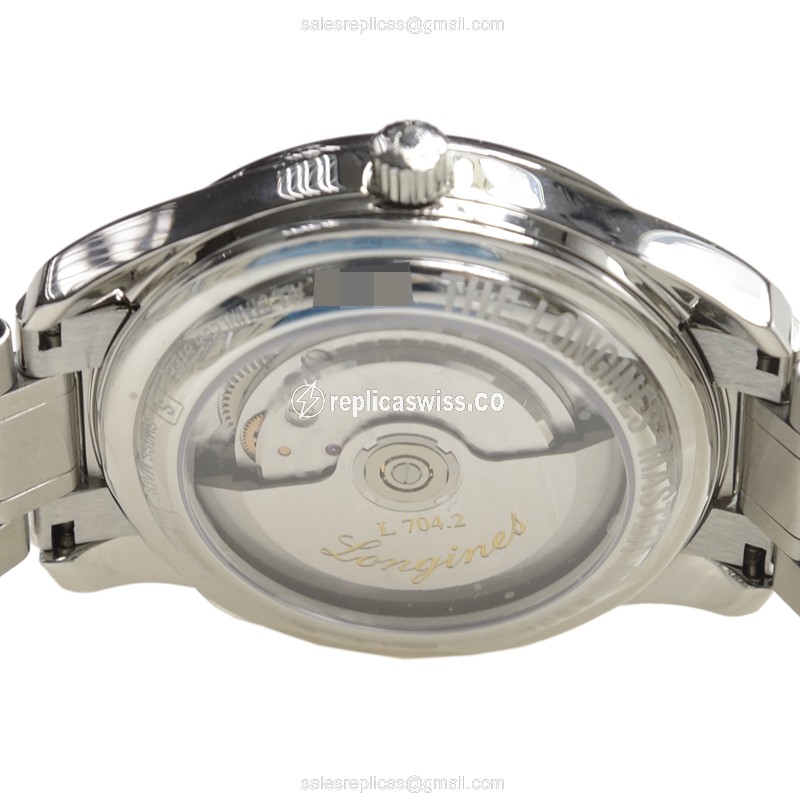 Rolex L2.718.4.70.6 Replica - Automatic | Stainless Steel | White Dial | Clasp, Silver Strap - View 4
