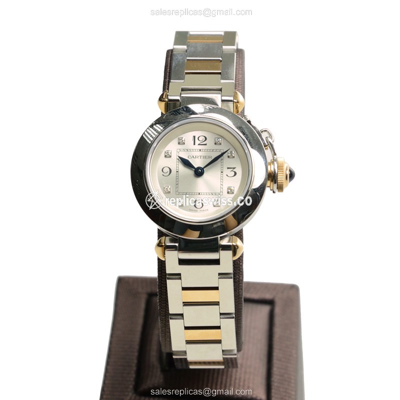 Cartier Pasha De Cartier Quartz - Steel Case - Silver Dial - 18kt Steel Strap - View 2