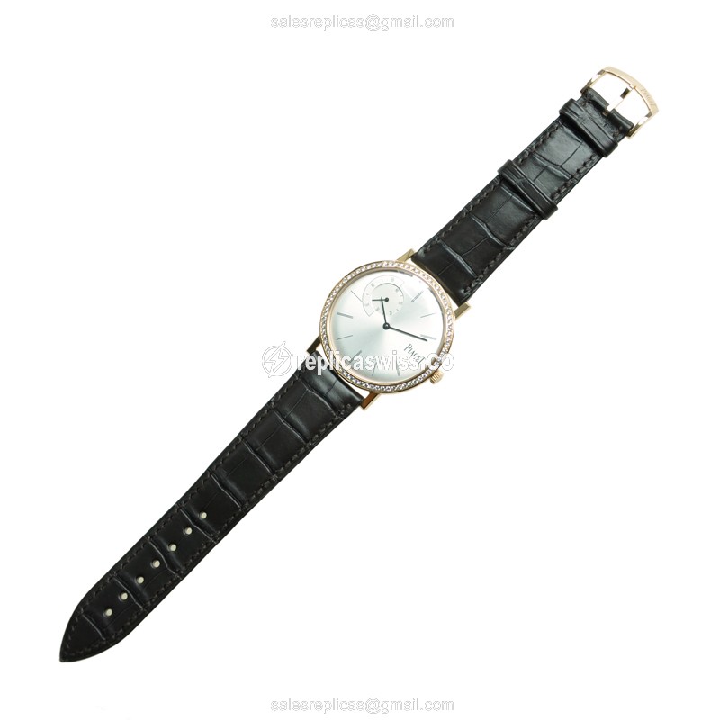 Piaget ALTIPLANO Replica - Manual - 18kt Rose Gold - Diamonds - Silver Dial - Black Alligator Strap - View 2