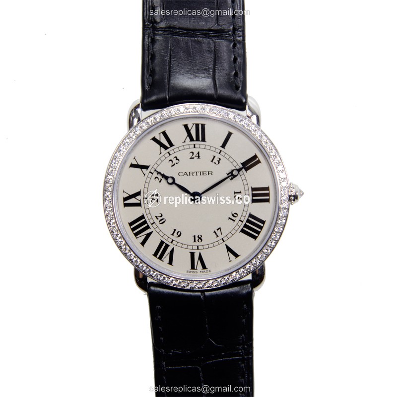 Cartier RONDE LOUIS CARTIER Replica - Manual - 18kt White Gold - Diamond - White Dial - Black Alligator Strap - View 2