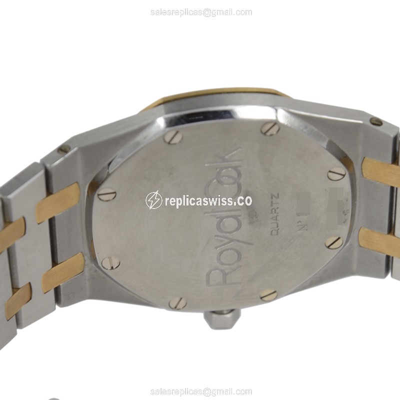 Audemars Piguet Royal Oak Quartz - 18kt Gold & Steel - White Dial - Silver Strap - View 4