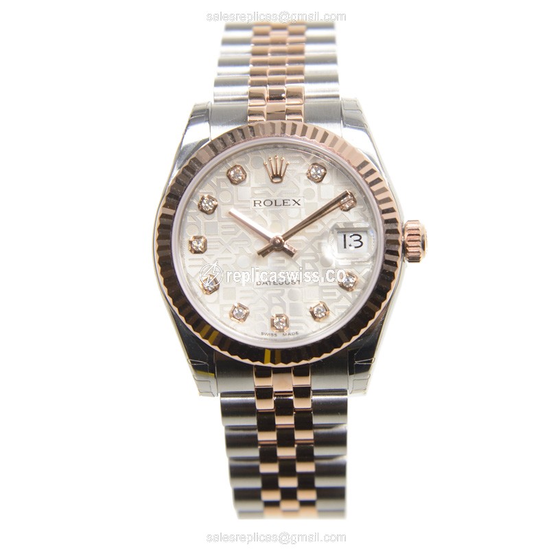 Rolex Datejust Replica | Automatic | 18kt Rose Gold | Steel Case | Silver Dial - View 2