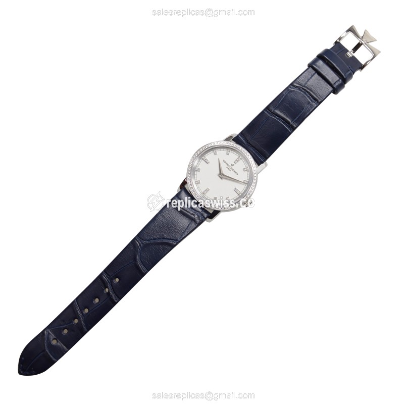 Vacheron Constantin 25558/000g-9405 TRADITIONNELLE Quartz 18kt White Gold & Diamond - View 2