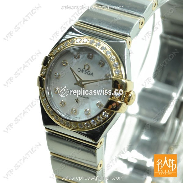 Omega Constellation Quartz Replica - 18kt Gold & Diamond - White Dial - Silver 18kt Steel Strap - View 3