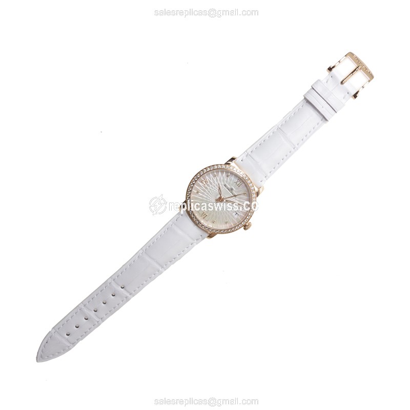 Blancpain 6604-2944-55A Women's Watch - Automatic, 18kt Rose Gold, Diamonds, White Dial - View 2