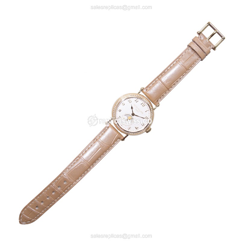 Patek Philippe 7121J-001 Complications Manual Wind - 18kt Gold - Diamond Accents - White Dial - Brown Alligator Buckle - View 2