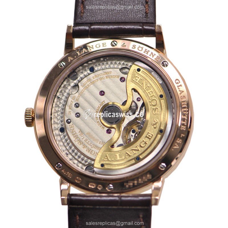 A. Lange & Söhne Saxonia 380.032 - Auto - 18kt Rose Gold - White Dial - Brown Alligator Buckle - View 4