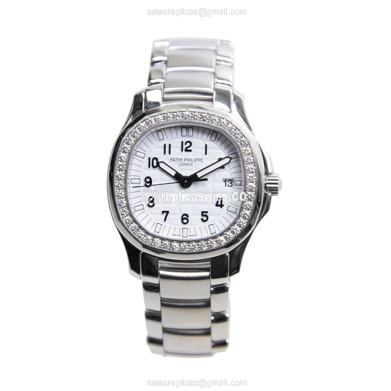 Patek Philippe AQUANAUT Quartz - Diamond Dial - White - Steel Clasp - Silver Strap - View 2