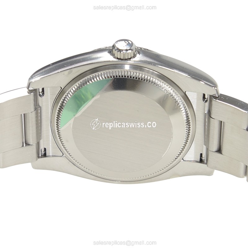 Rolex OYSTER PERPETUAL Automatic - White Dial on Silver Steel Strap - View 4
