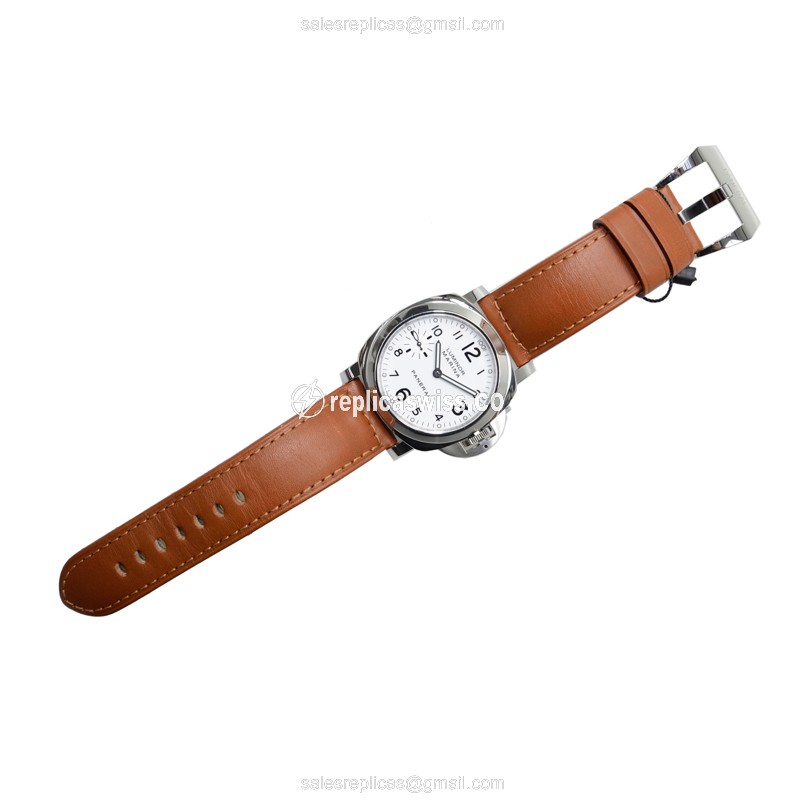 Panerai PAM00113 LUMINOR Replica - Manual - Stainless Steel - White Dial - Brown Cowhide - Buckle - View 2