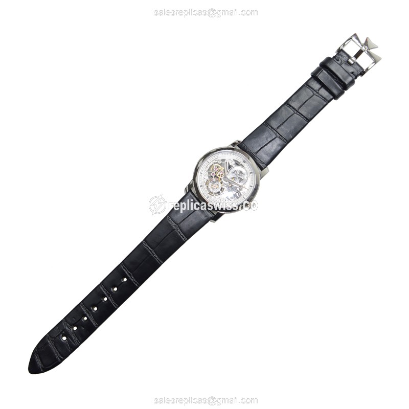 Vacheron Constantin 33158/000G-9394 TRADITIONNELLE - Manual Wind - 18kt Gold - Silver Dial - Black Alligator Strap - View 2