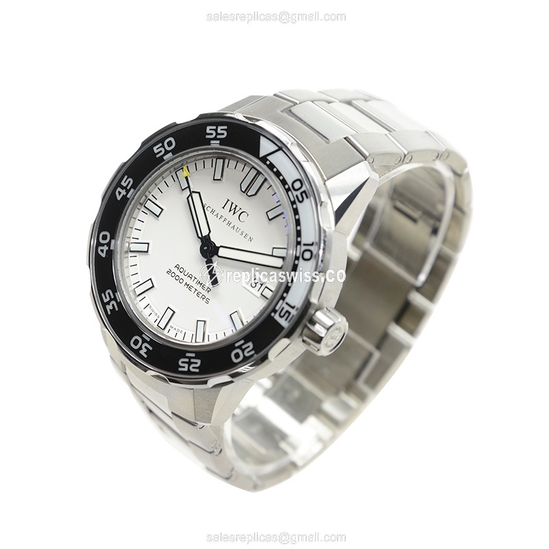 IWC AQUATIMER Replica - Automatic - Stainless Steel - White Dial - Silver Steel Strap - View 3