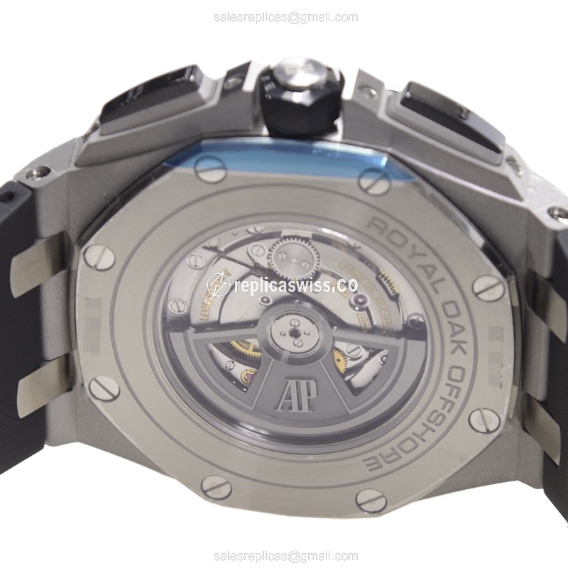 Audemars Piguet Royal Oak Offshore - Auto - Stainless Steel - Silver Dial - Rubber Black Buckle - View 4