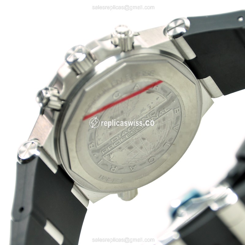Bulgari 101647 DIAGONO Automatic - Stainless Steel Case - Dark Grey Dial - Black Rubber Strap - View 4