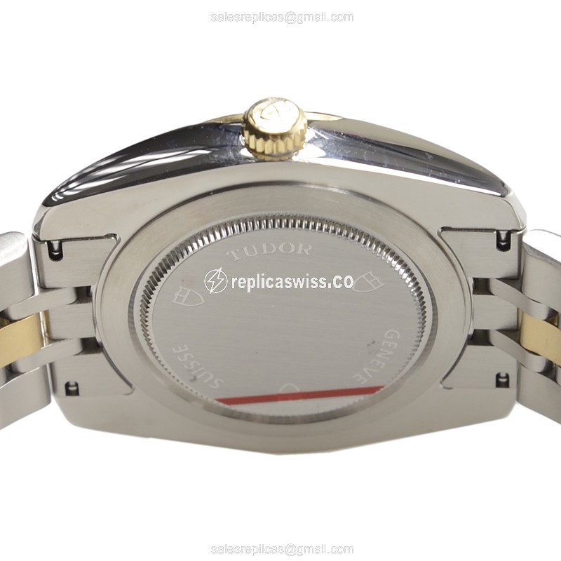Tudor Classic 23013-62113-10DI-CH - Automatic - 18kt Gold & Steel - Gold Dial - Silver Strap - View 3