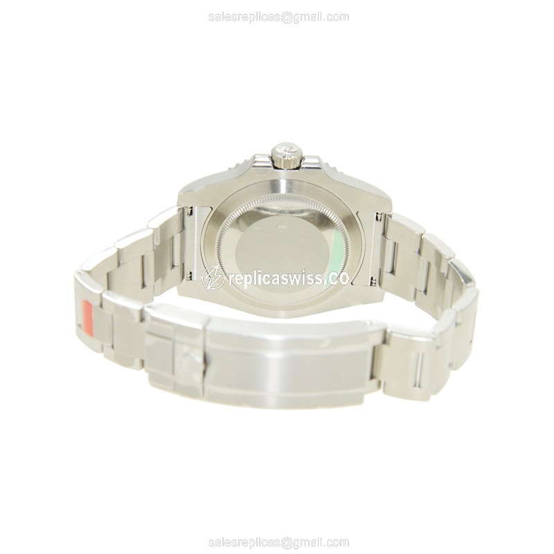 Rolex Submariner Replica - Automatic - Green Dial - Steel Case - Silver Clasp - View 4