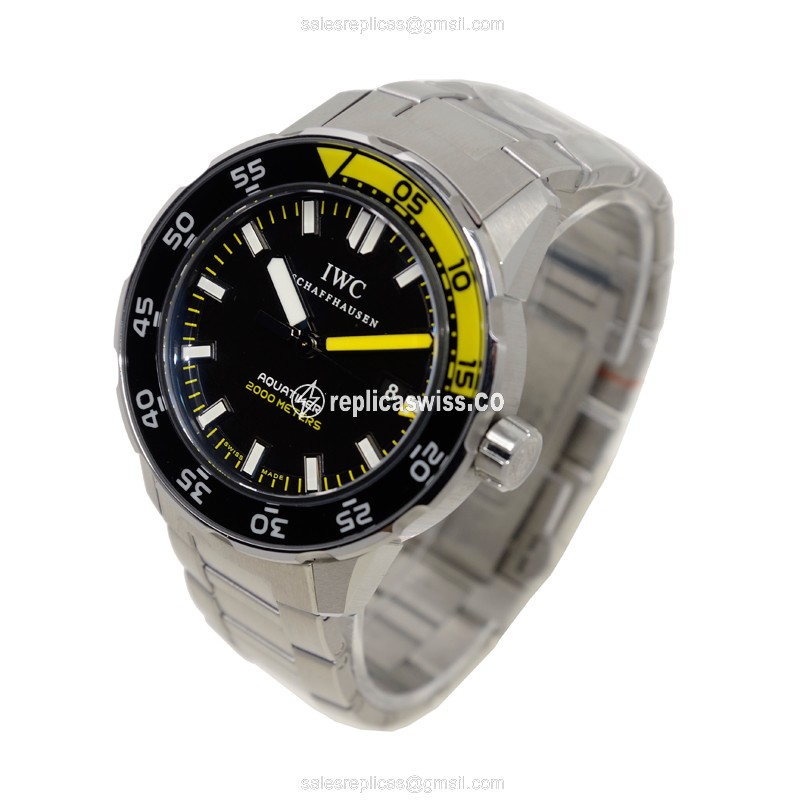 IWC AQUATIMER Automatic - Stainless Steel Case - Black Dial - Silver Steel Strap - View 3