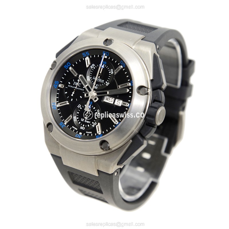 IWC Ingenieur Replica - Automatic Titanium - Black Dial - Black Rubber - Buckle Clasp - View 3