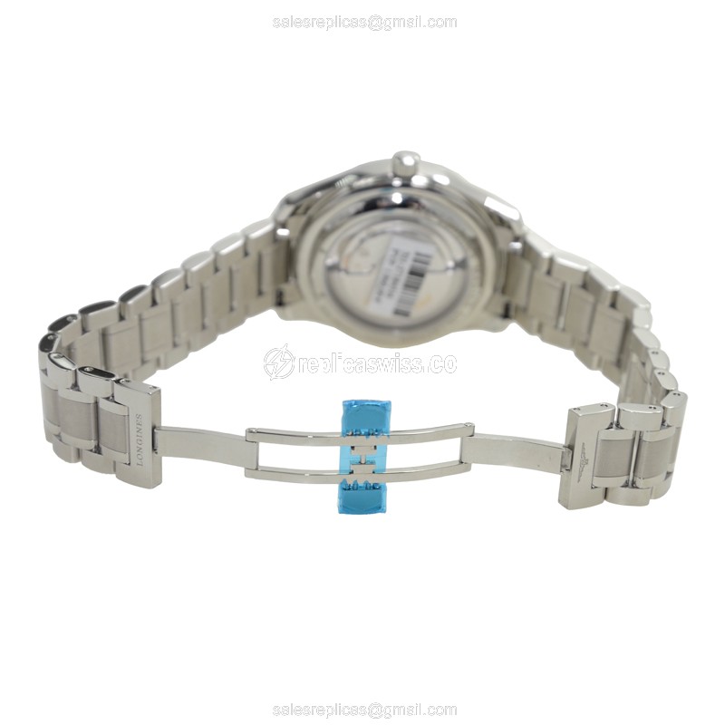 Rolex L2.718.4.51.6 Replica - Automatic - Steel Case, Black Dial, Silver Clasp & Strap - View 4