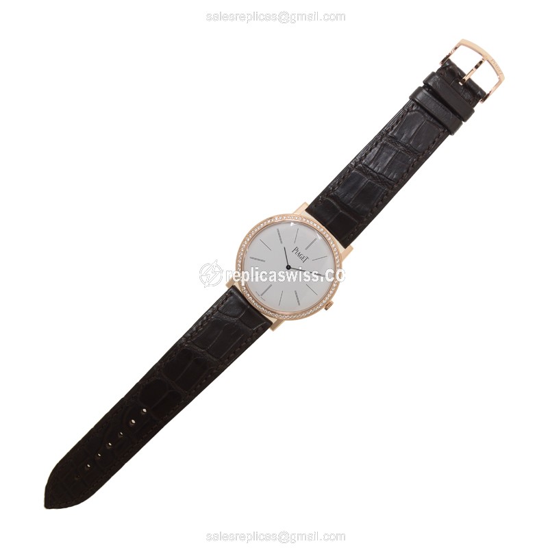 Piaget ALTIPLANO Replica - Manual - 18kt Rose Gold - Diamonds - White Dial - Brown Alligator Buckle - View 2
