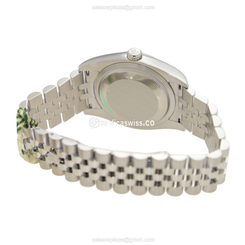 Rolex DATEJUST Replica - Automatic - Steel Case, Silver Dial, Silver Clasp - View 4