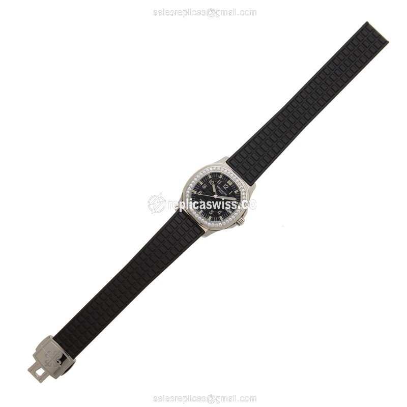 Patek Philippe 5067A-001 AQUANAUT Quartz - Diamond Case - Black Dial - Rubber Strap - View 2