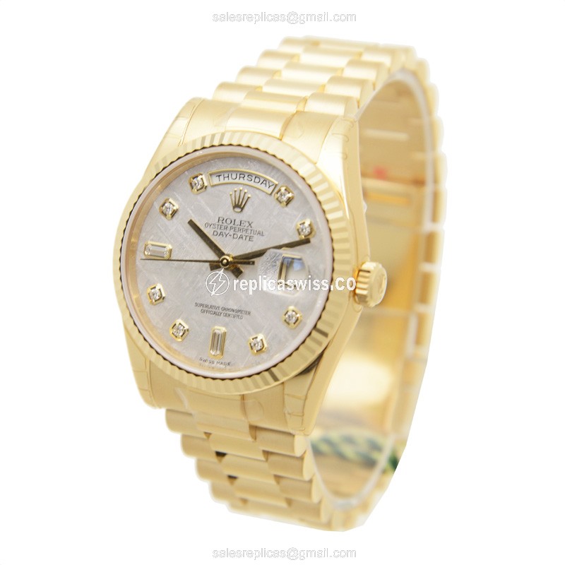 Rolex DAY-DATE Replica: Automatic | Silver Dial | Gold Clasp - View 3