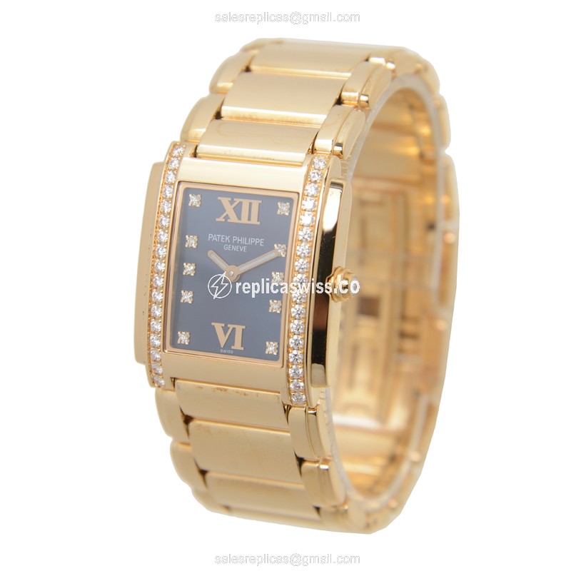 Patek Philippe TWENTY-4 Quartz 18kt Rose Gold - Blue Dial - Gold Strap - View 3