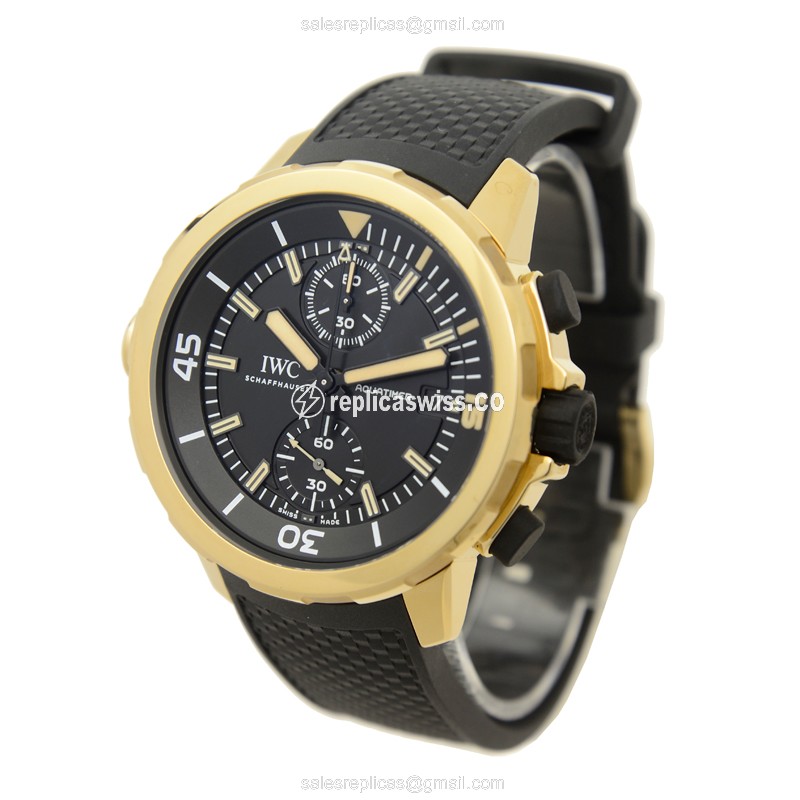 IWC AQUATIMER Bronze - Automatic - Black Dial - Rubber Strap - Buckle Clasp - View 3