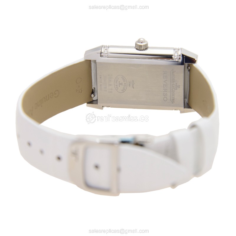 Jaeger-Lecoultre Q2568402 REVERSO - Manual - Stainless Steel - Silver Dial - White Alligator Strap - View 4