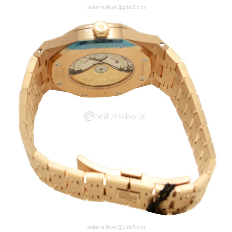 Audemars Piguet Royal Oak 15400OR.OO.1220OR.02 - Auto - 18kt Rose Gold Case - White Dial - View 4