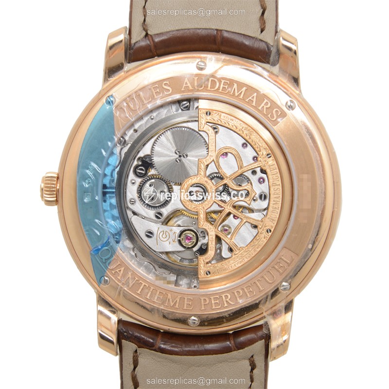 Rolex Daytona 26390OR.OO.D088CR.01 Replica - Automatic - Rose Gold - Silver Dial - Alligator Brown Strap - View 3