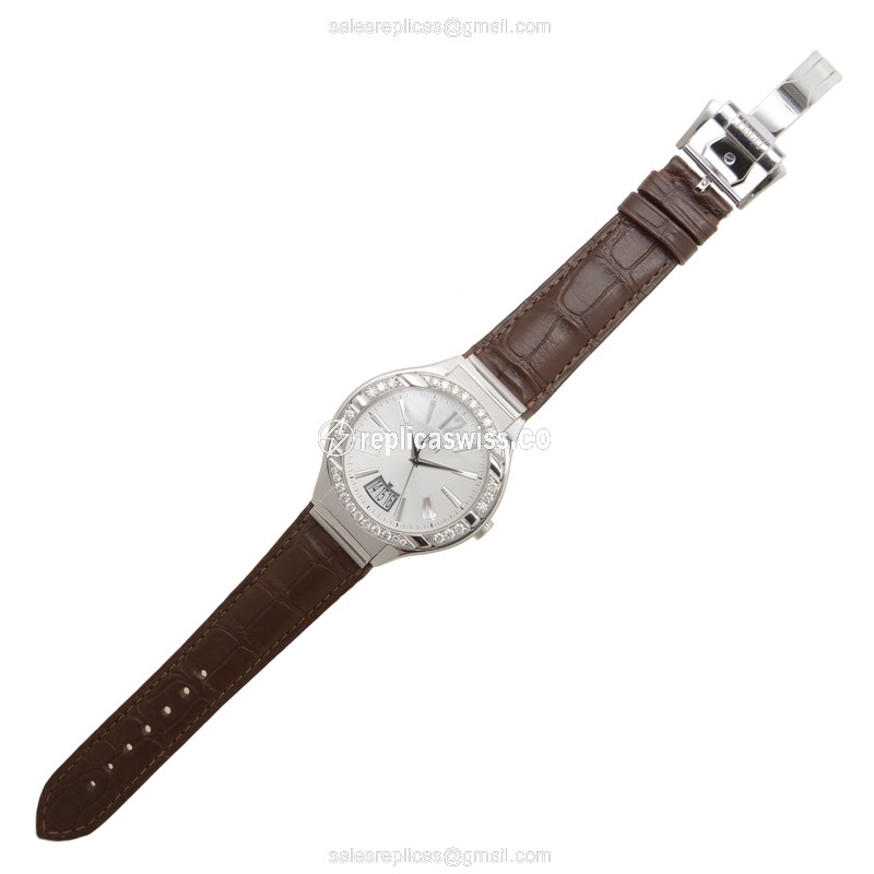 Piaget Polo Replica - Automatic - 18kt White Gold - Diamond - White Dial - Brown Alligator Strap - View 2