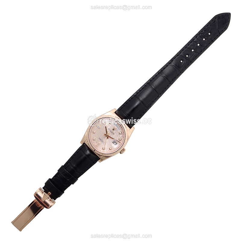 Rolex DAY-DATE Replica - Automatic - 18kt Rose Gold - Pink Dial - Leather Strap - View 2