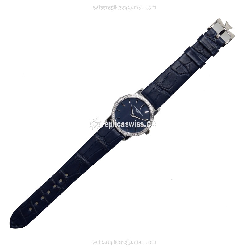 Vacheron Constantin 25558/000G-9758 TRADITIONNELLE Quartz 18kt White Gold - Blue Dial - Diamond Clasp - Alligator Blue Strap - View 2