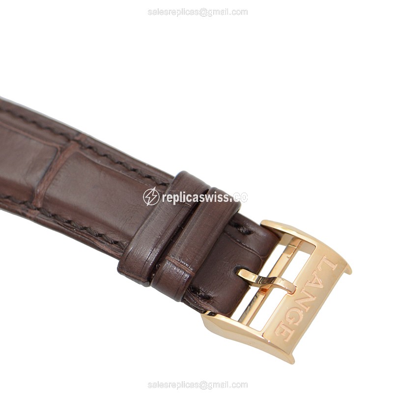 A Lange & Sohne 235.032 1815 Chrono - Manual - 18kt Rose Gold - White Dial - Brown Alligator Buckle - View 4