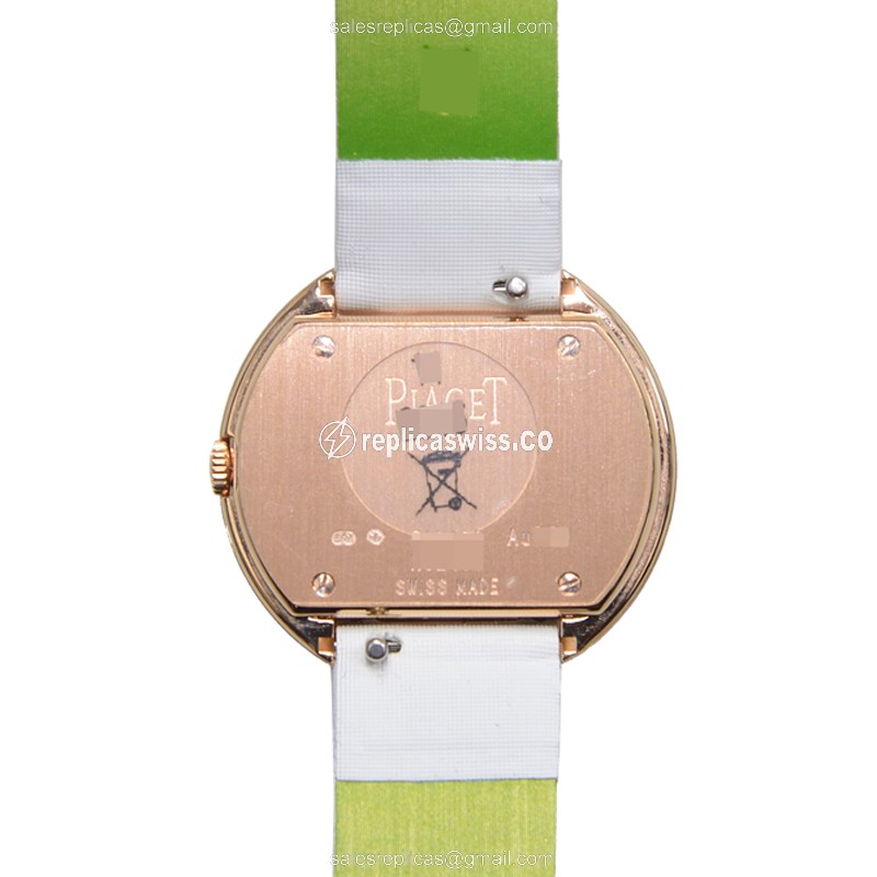 Piaget POSSESSION Quartz 18kt Rose Gold - Buckle Clasp - Silver Dial - Silk White Strap - View 3