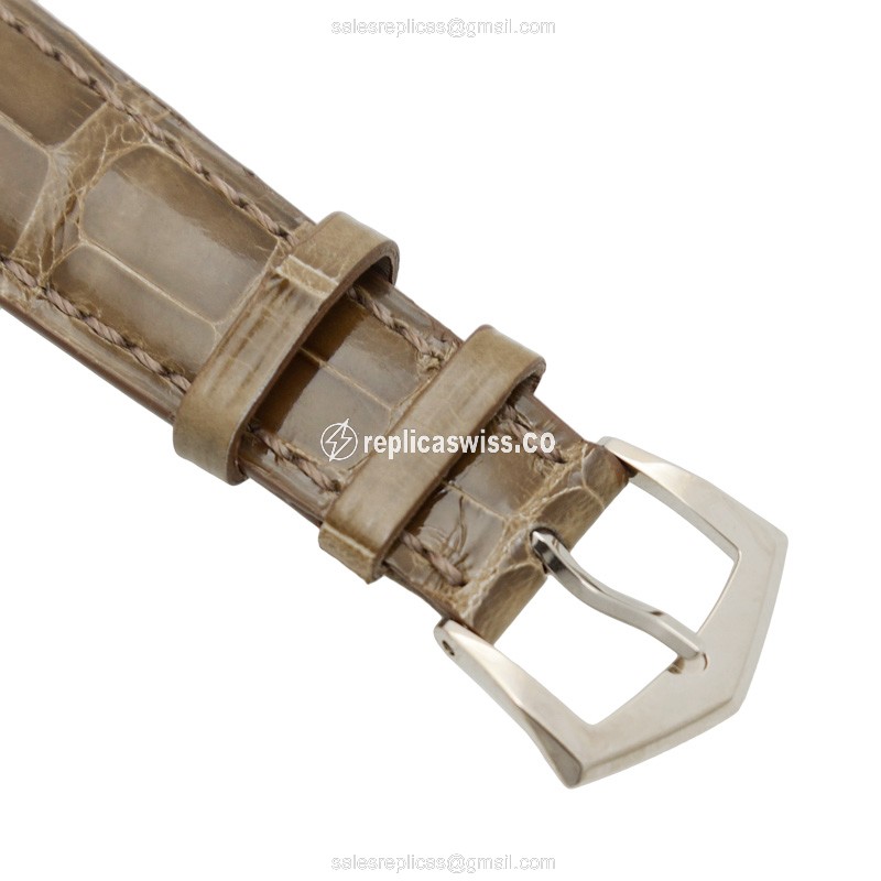 Patek Philippe 7134G-001 - Manual Wind - 18kt White Gold - Diamond Dial - Brown Alligator Strap - Buckle Clasp - View 4
